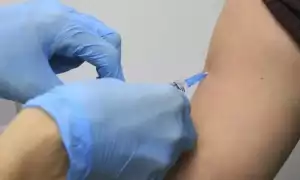 Барнаульца по ошибке вакцинировали от COVID-19