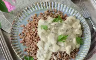 Диета Стол №5: «Гречка с куриной грудкой в соусе»